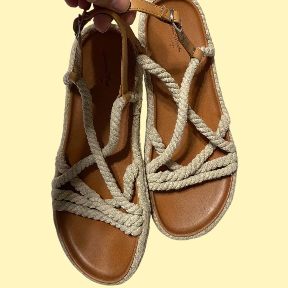 Rope Sandals Size 9